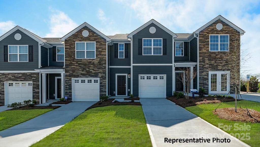760 Wagon Cross CT, York, SC 29745