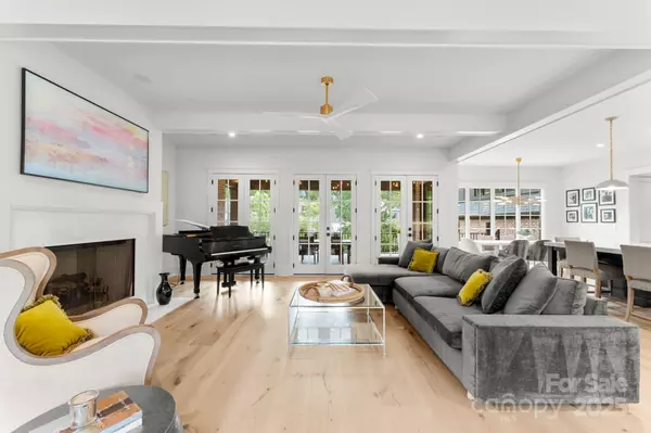 Cornelius, NC 28031,21216 Olde Quarry LN