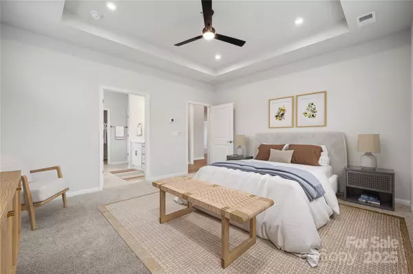 Sherrills Ford, NC 28673,935 Exeter DR