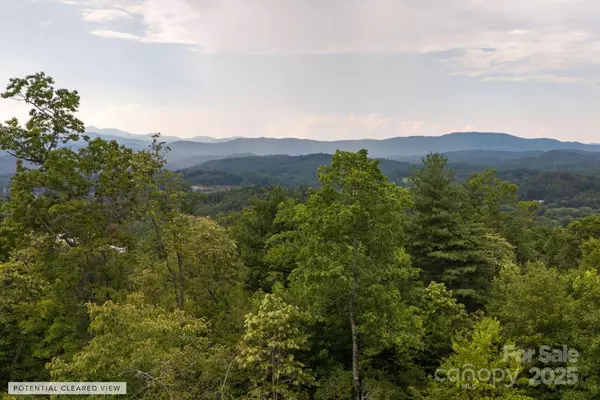Lot # 7 Masterpiece View DR, Hendersonville, NC 28739