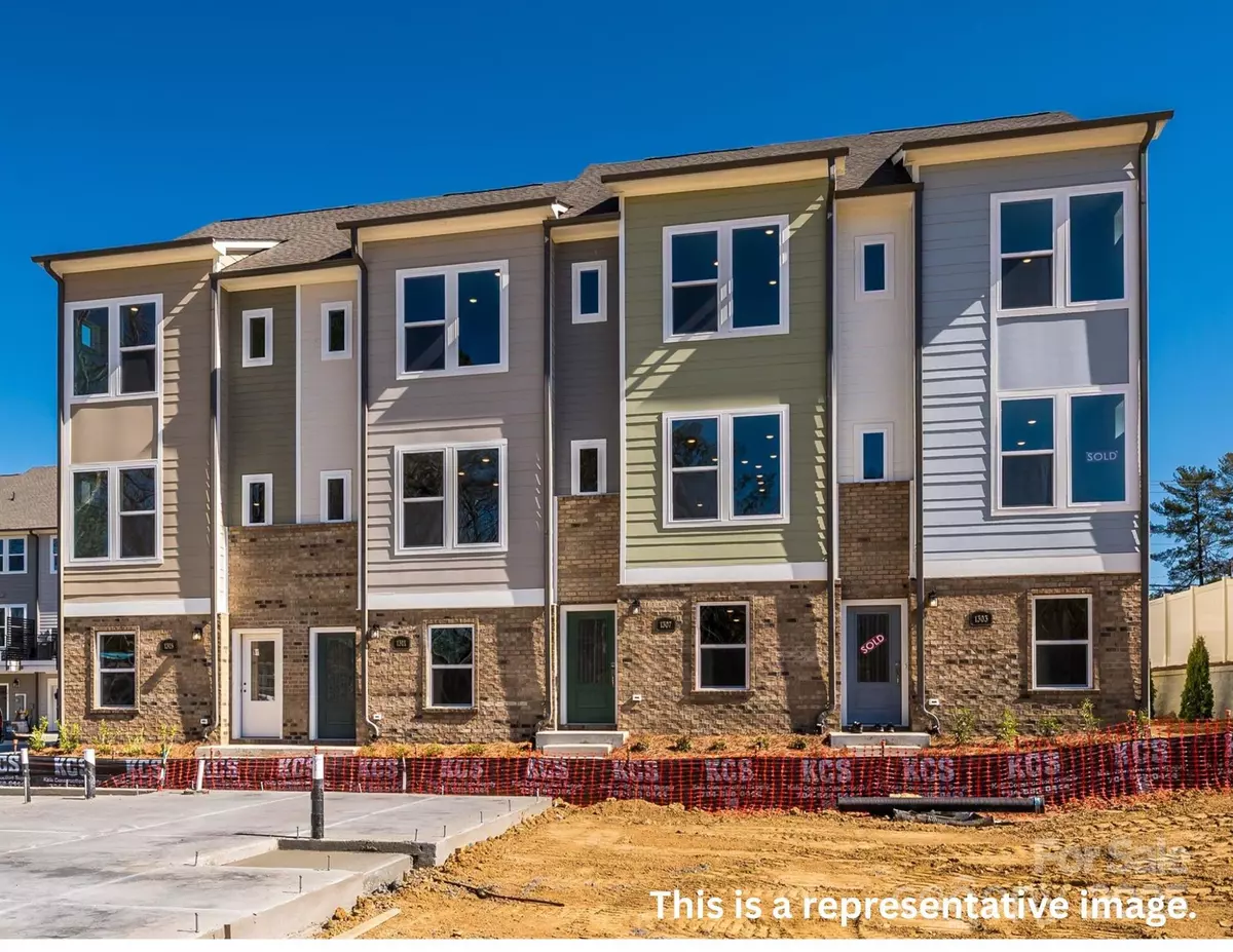 Charlotte, NC 28211,1519 Lithium LN