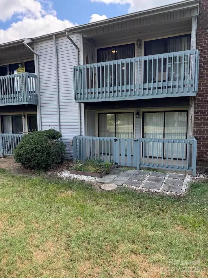 Charlotte, NC 28226,11157 Harrowfield RD