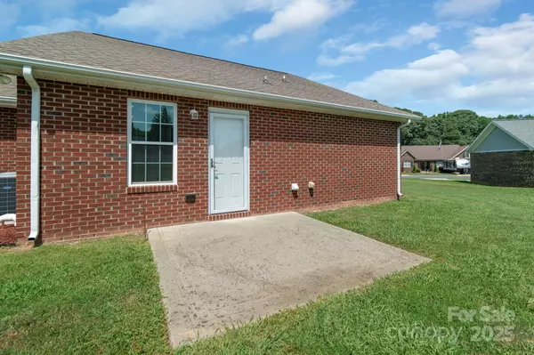 Locust, NC 28097,169 Abigail LN