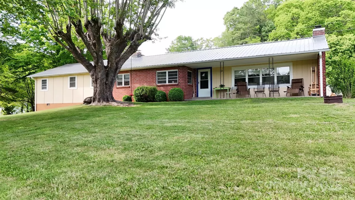 Burnsville, NC 28714,53 Windy Oaks RDG