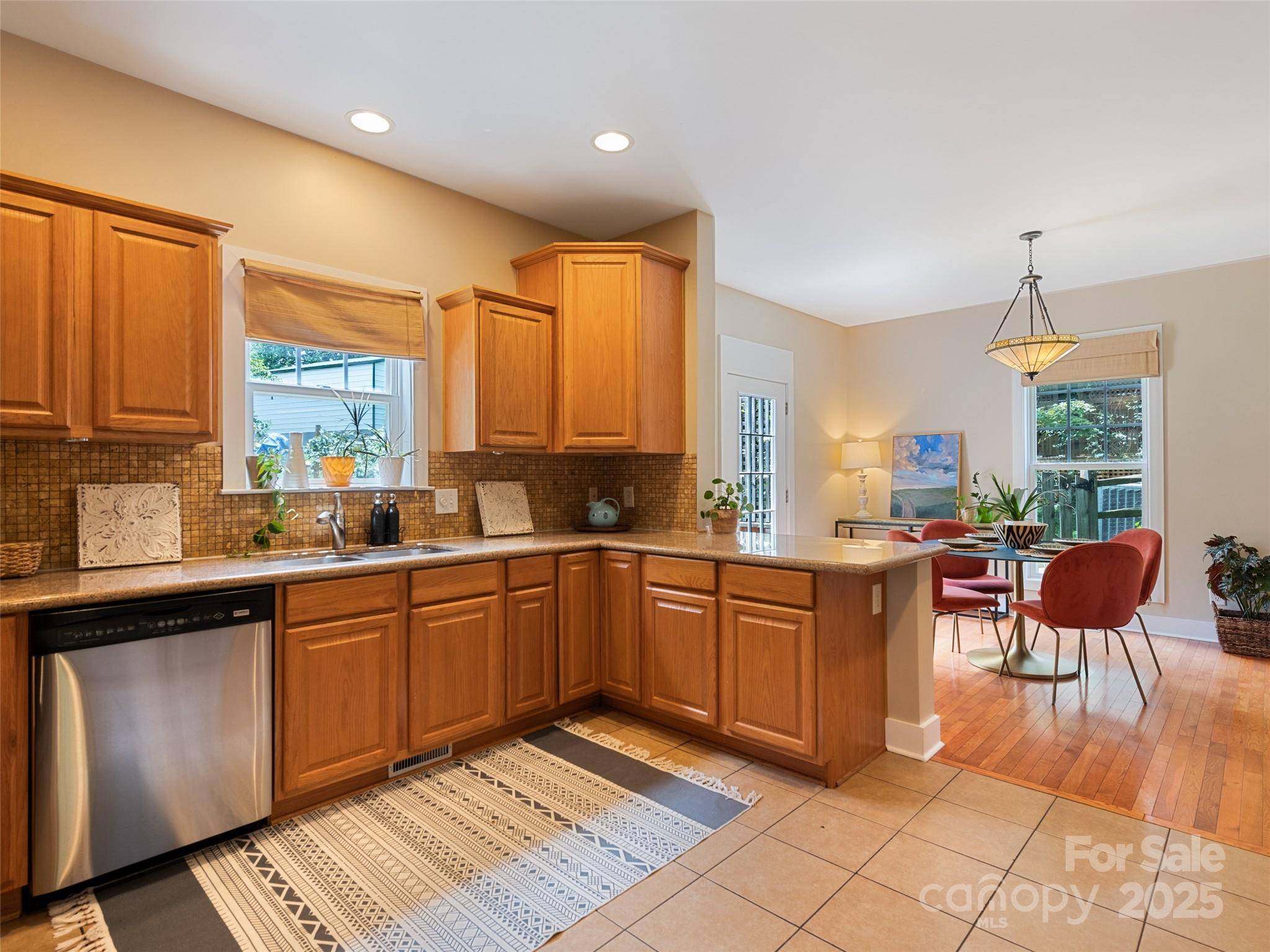 Asheville, NC 28806,451 Riverview DR
