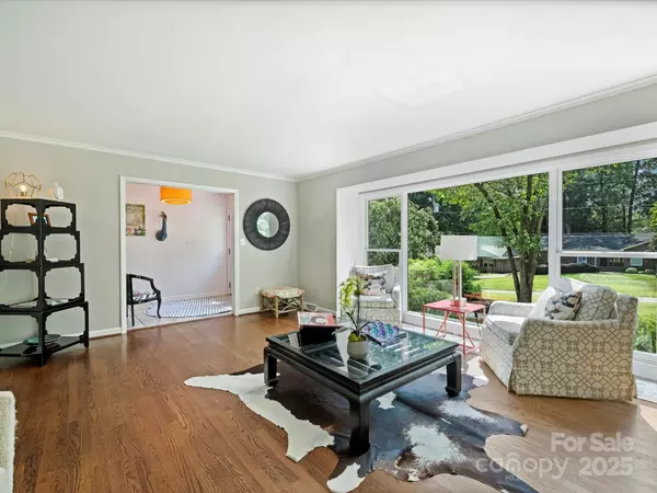 Charlotte, NC 28226,6334 Fair Valley DR