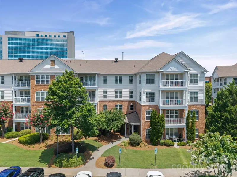14979 Santa Lucia DR, Charlotte, NC 28277