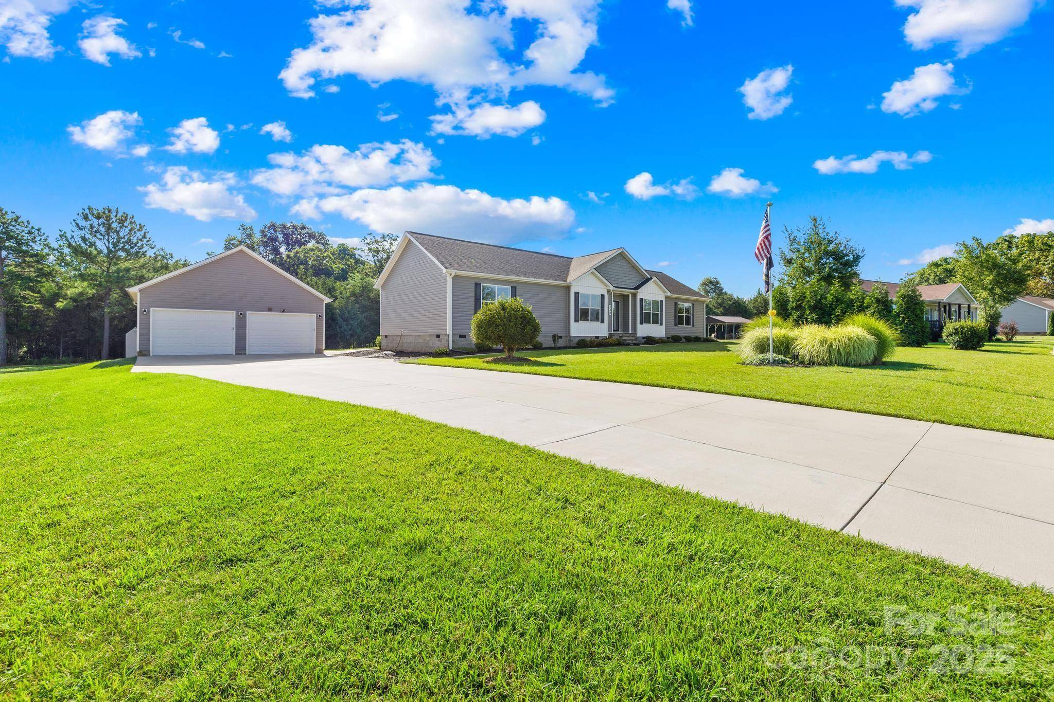 Mooresville, NC 28115,240 Red Cedar RD