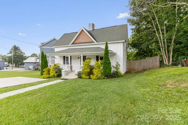 Canton, NC 28716,761 N Main ST