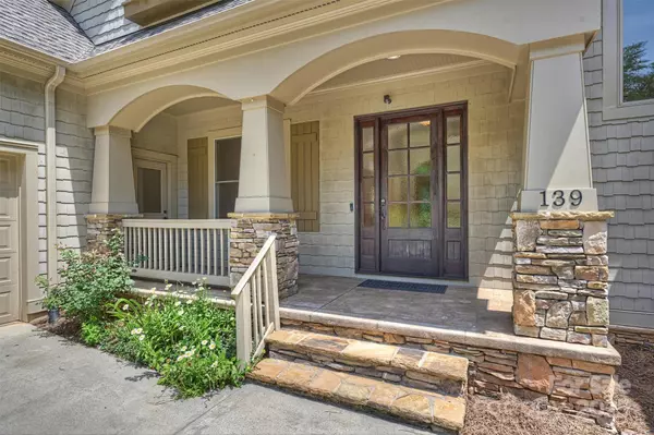 Mooresville, NC 28117,139 E Callicutt TRL