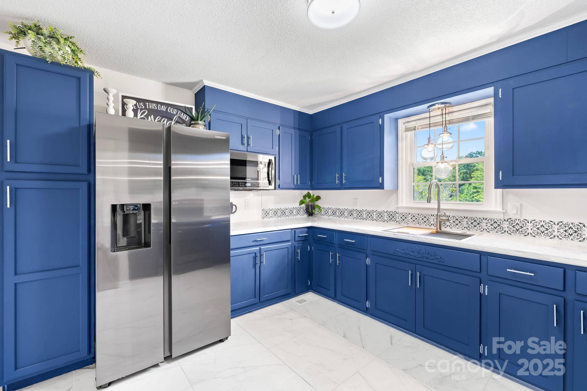 Hudson, NC 28638,636 Hillcrest ST
