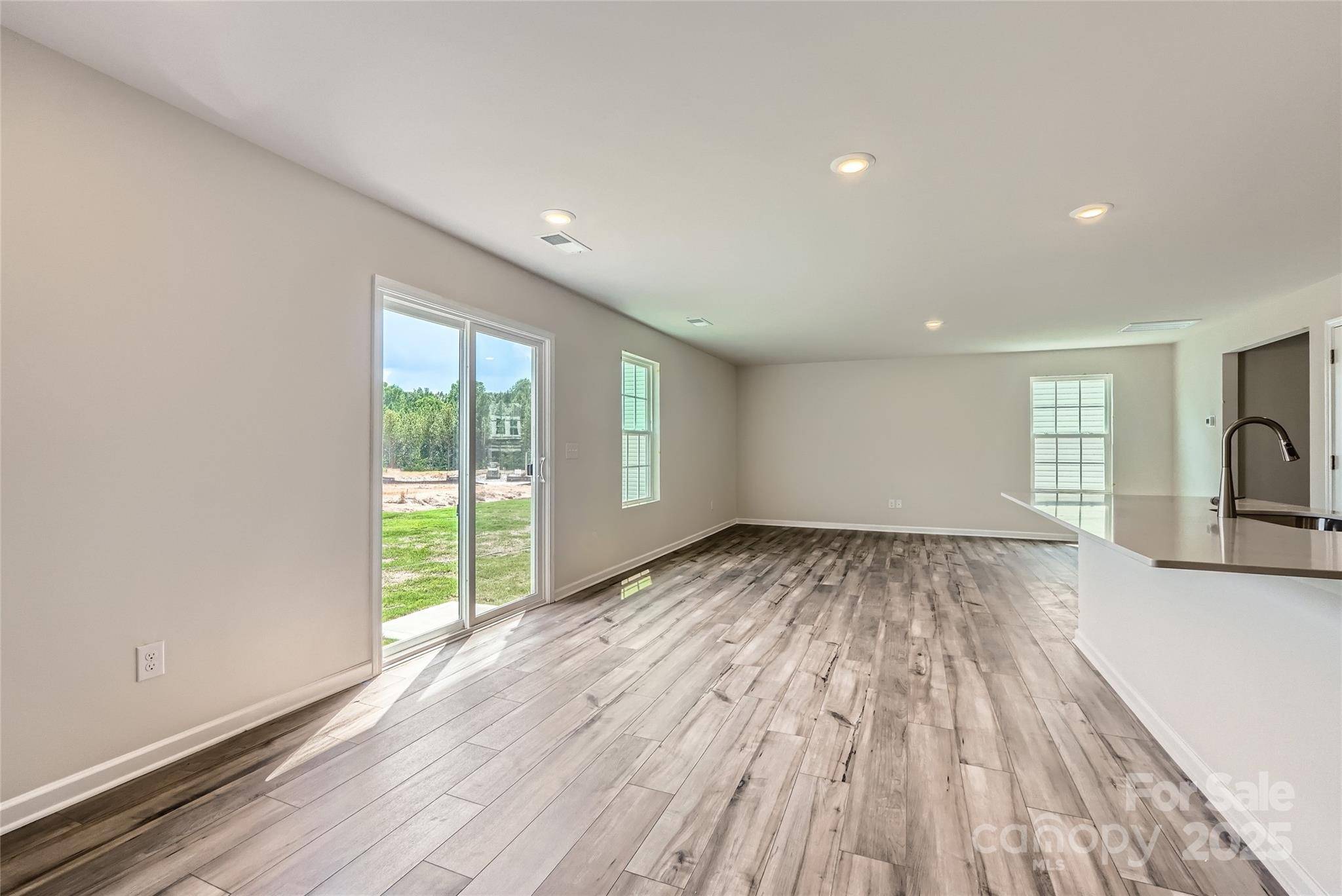 Gastonia, NC 28052,3220 Crawford AVE