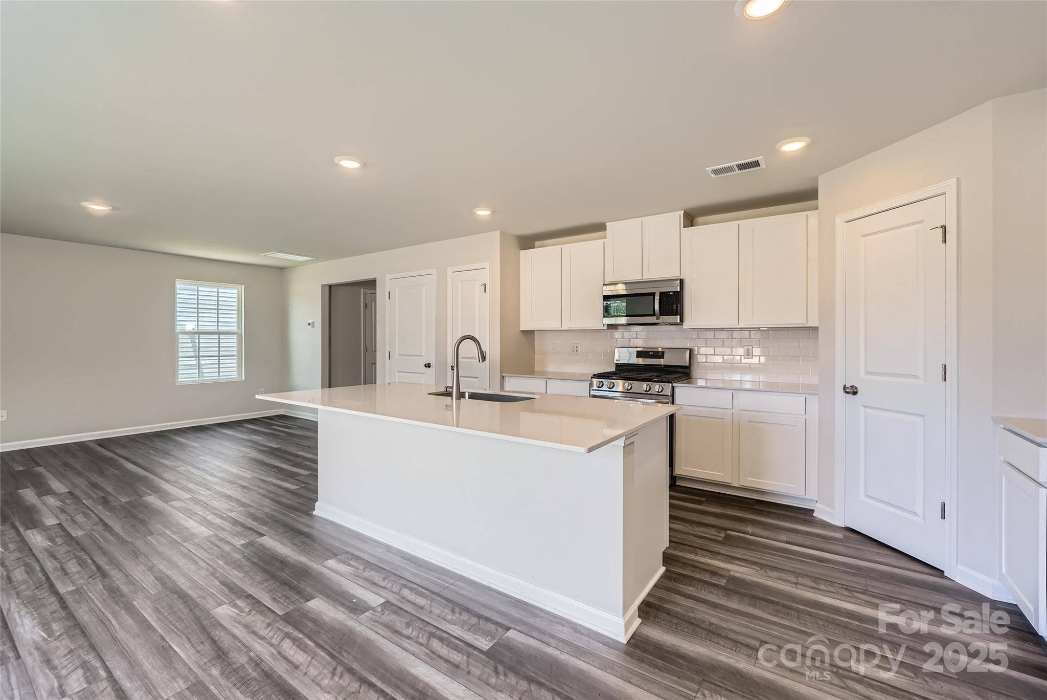 Gastonia, NC 28052,3229 Crawford AVE
