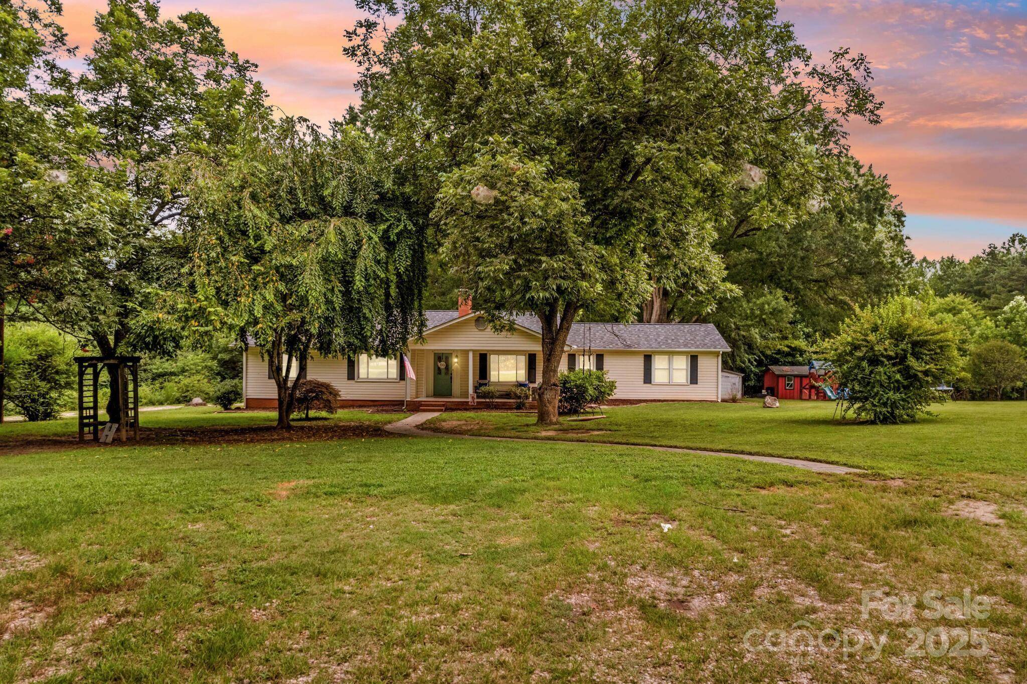 475 Cherish LN, China Grove, NC 28023