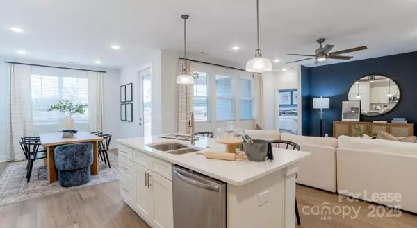 Cornelius, NC 28031,8629 Chagrin DR #Oasis