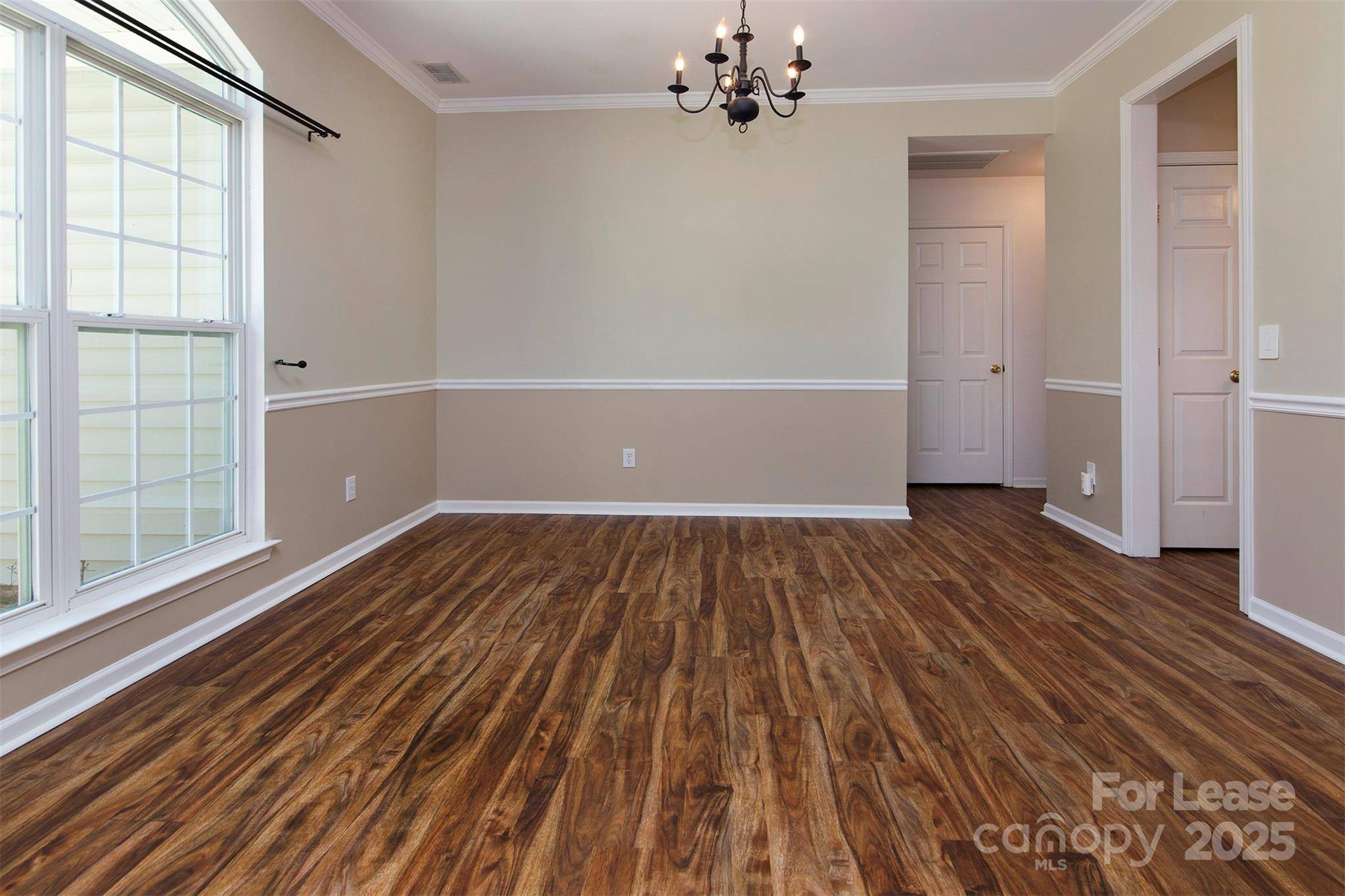 Charlotte, NC 28269,9804 Nottinghill LN