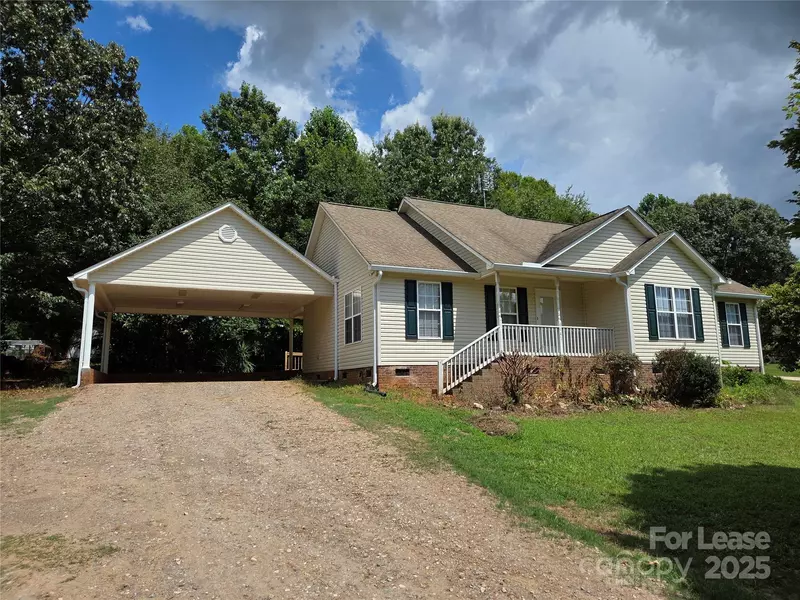 4641 Hickory Grove RD, Sharon, SC 29742
