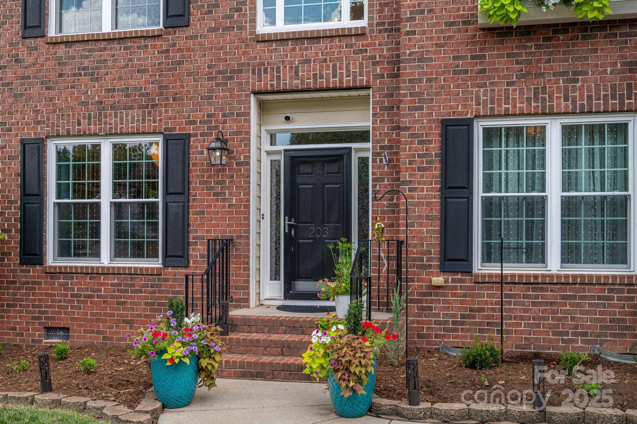 Mooresville, NC 28115,203 Laurel Glen DR