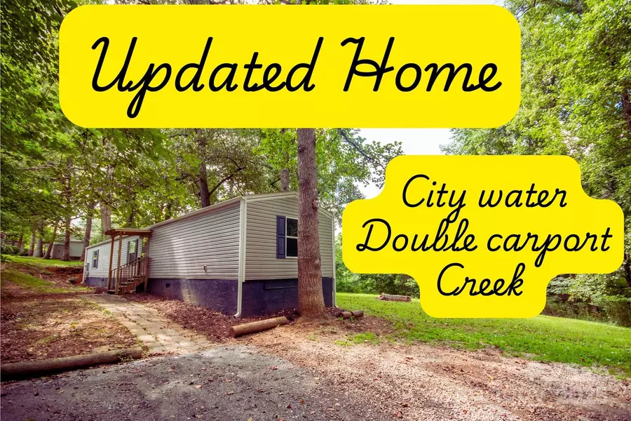 40 Pat Rogers RD, Franklin, NC 28734