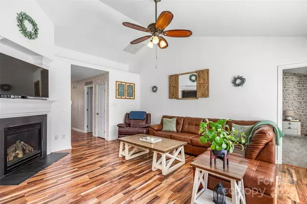 Lexington, NC 27295,110 Tannin WAY