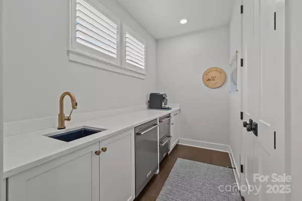 Concord, NC 28027,9512 Pacing LN NW