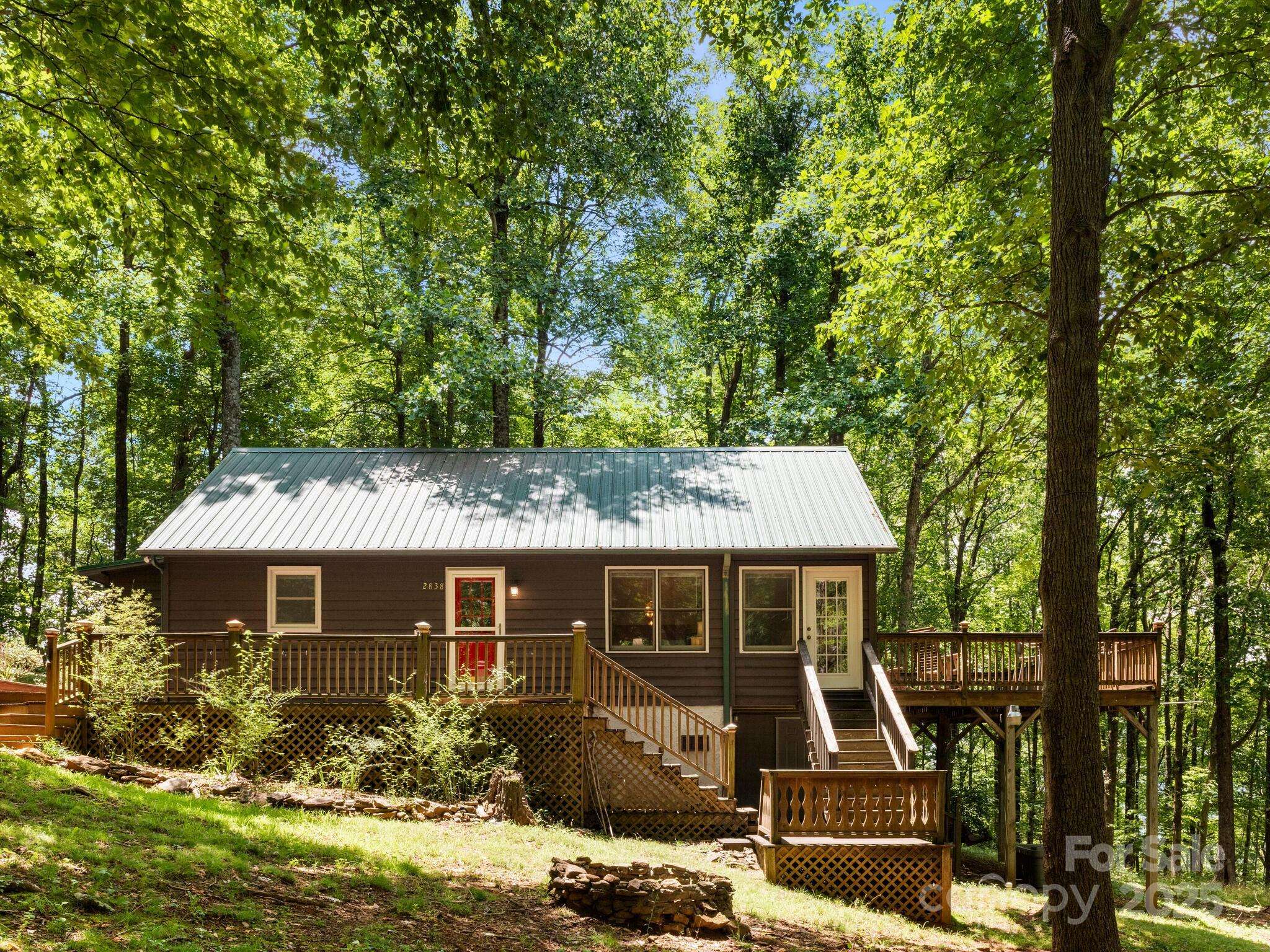 Hendersonville, NC 28792,2838 Little Creek RD