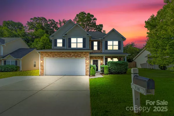 Fletcher, NC 28732,138 Black River RD