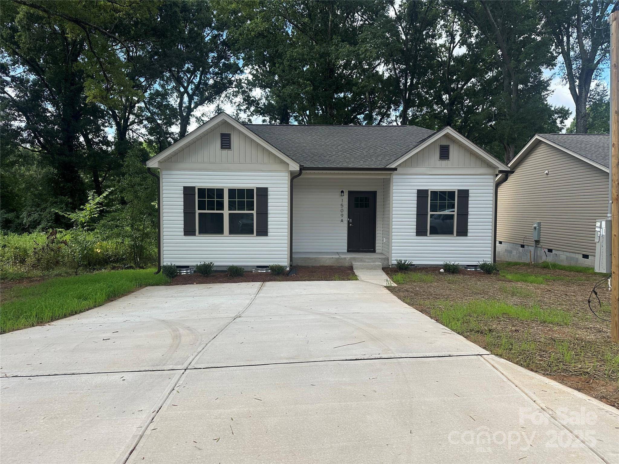 1509 A Collinston DR, Gastonia, NC 28052