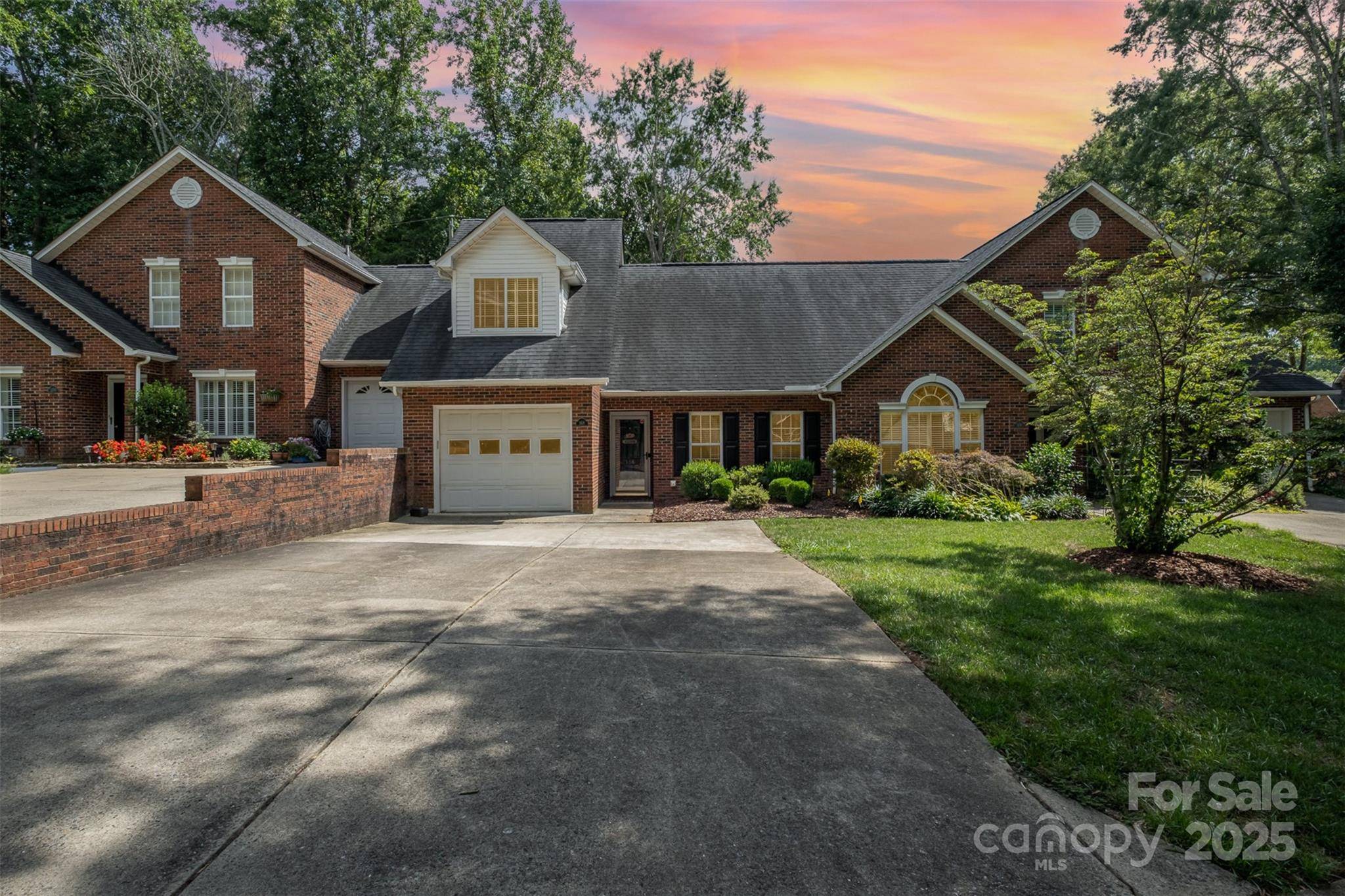 168 Columns CIR, Shelby, NC 28150