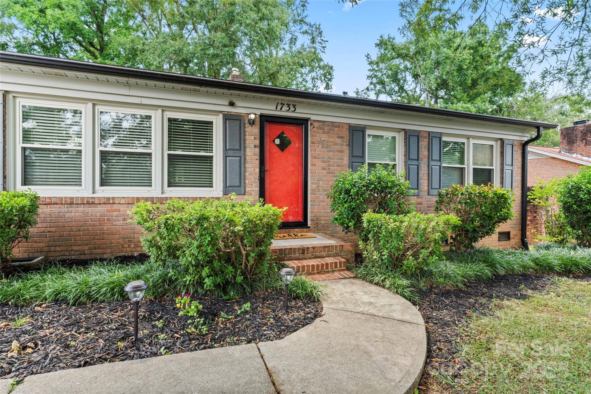 Gastonia, NC 28052,1733 Danbury ST