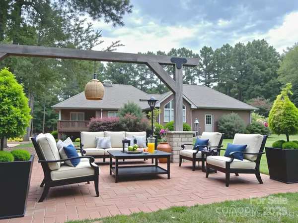 Stanley, NC 28164,7984 Ravenwood LN