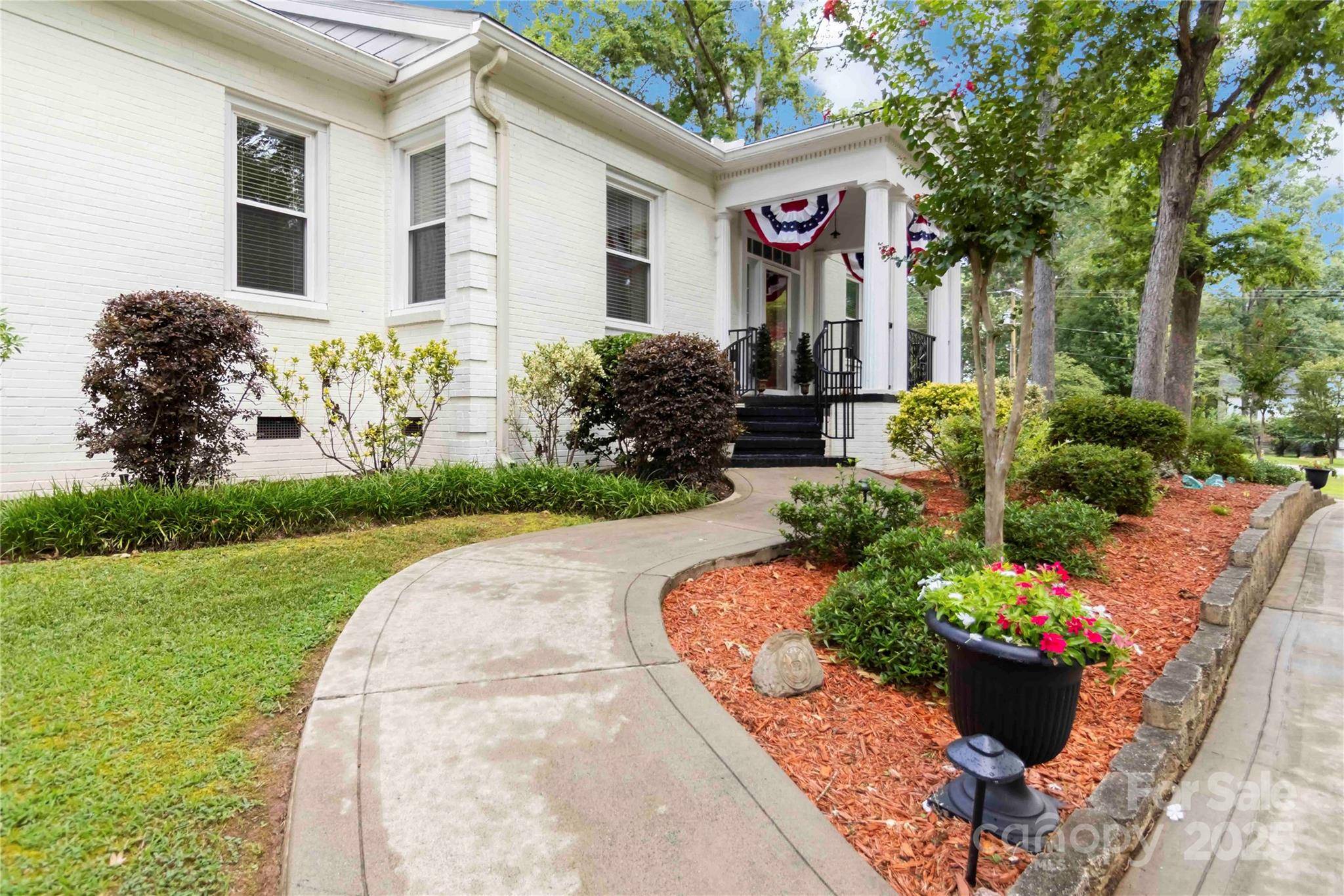 York, SC 29745,12 Bratton AVE
