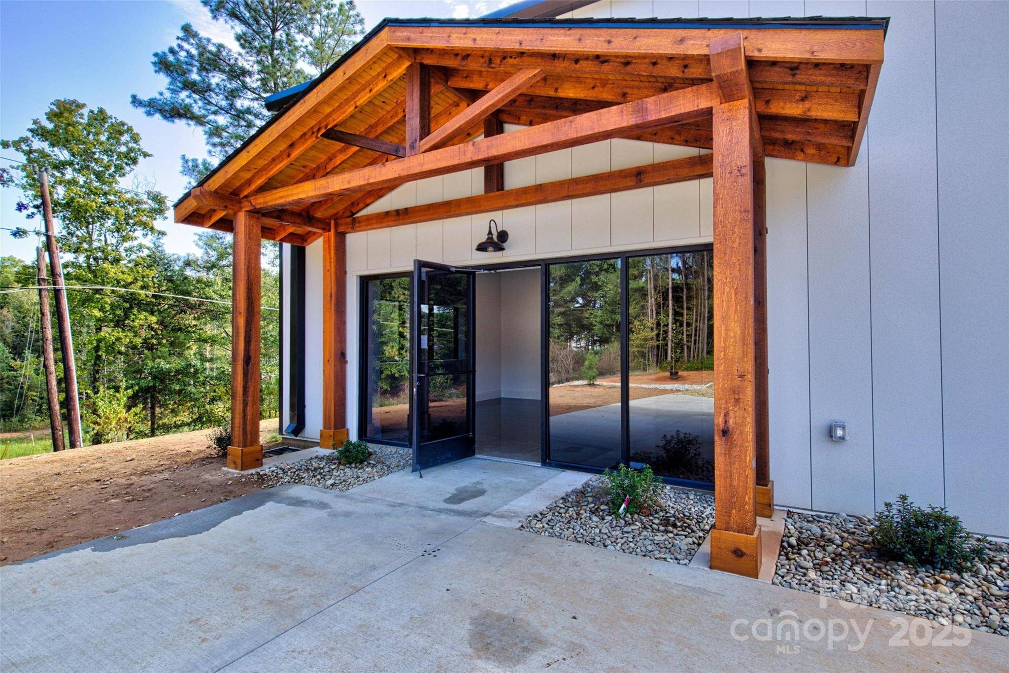 4738 Business 16 HWY N, Denver, NC 28037