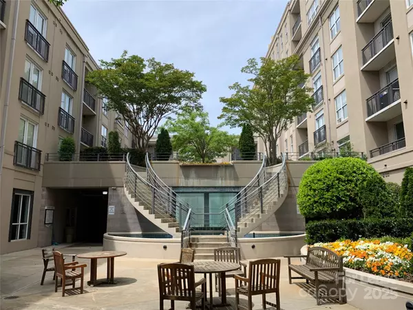 1315 East BLVD #531, Charlotte, NC 28203