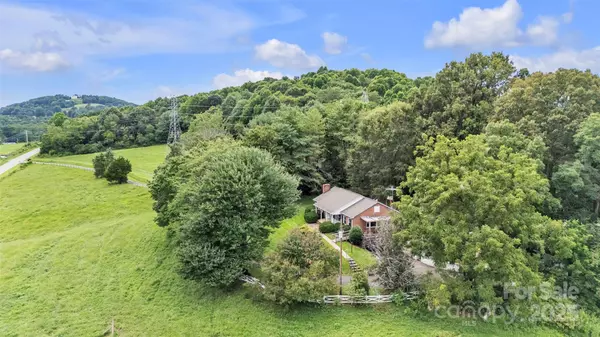 Taylorsville, NC 28681,585 Rocky Springs RD