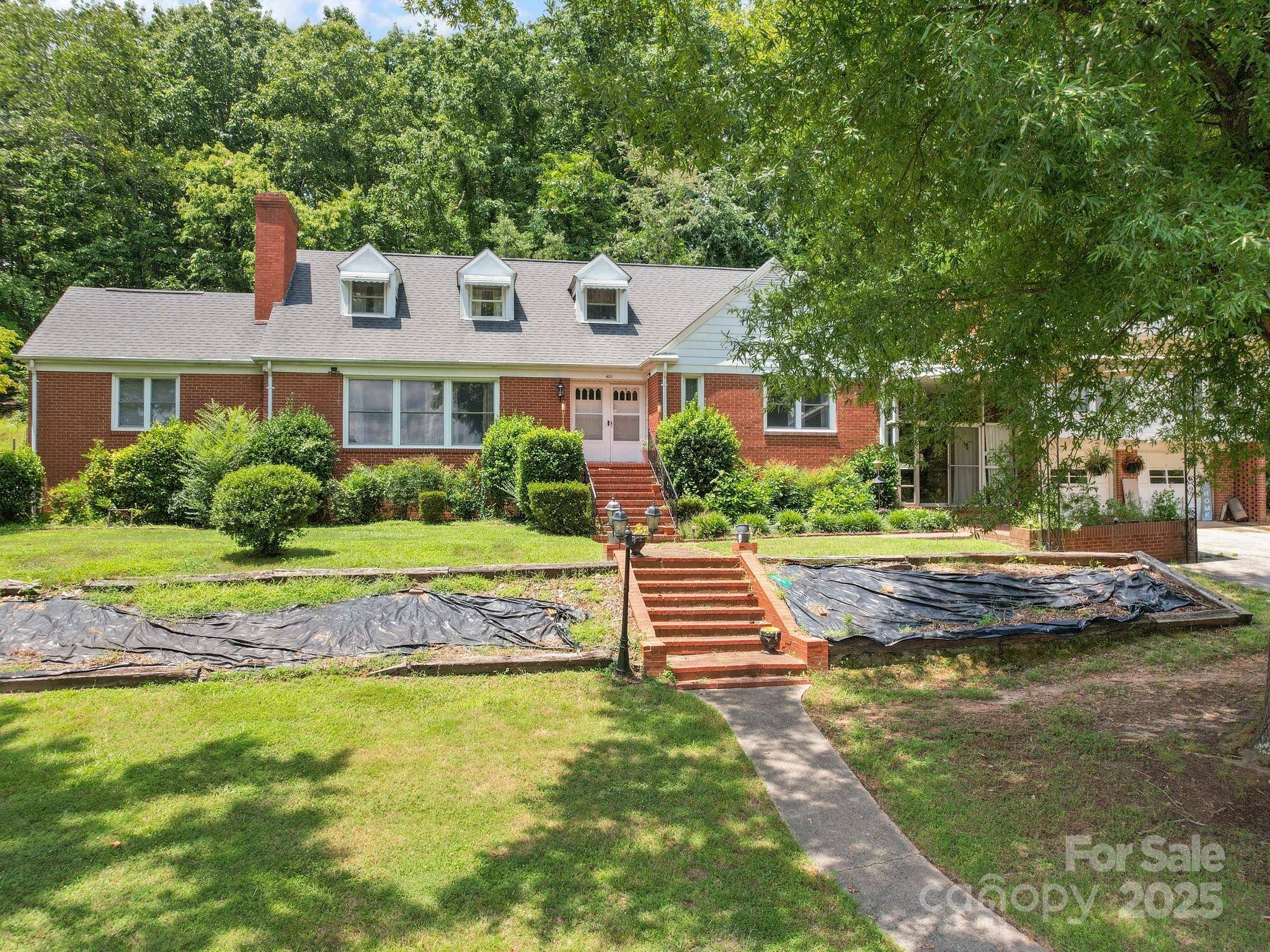 401 N Inman AVE, Bessemer City, NC 28016