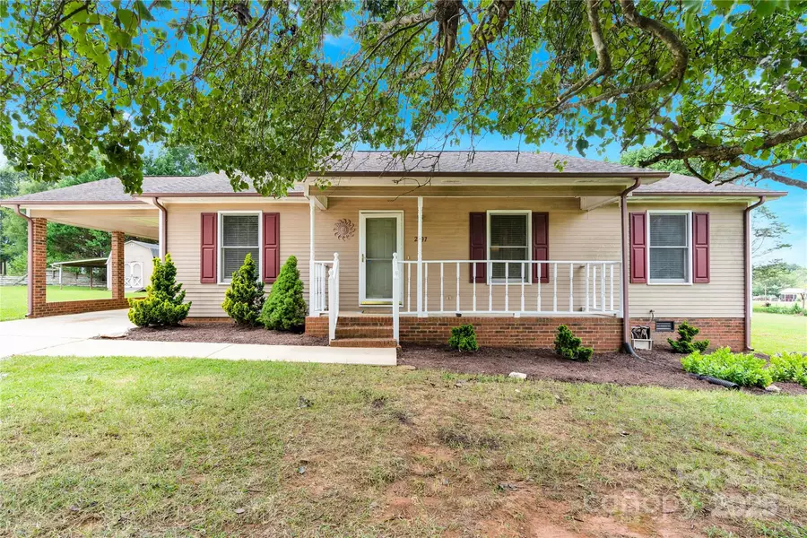 2497 Highway 182 HWY, Lincolnton, NC 28092