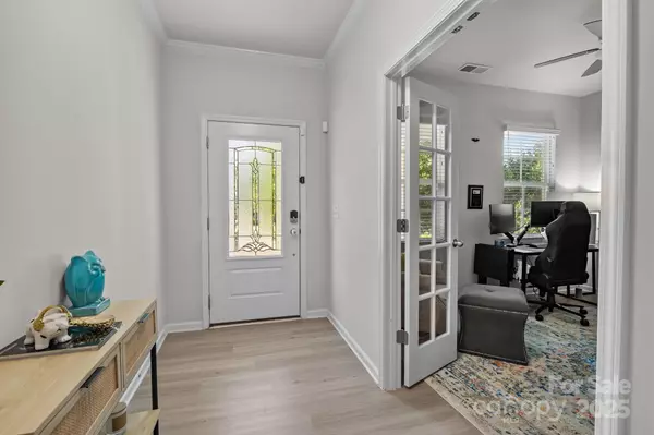 Charlotte, NC 28278,15636 Oleander DR