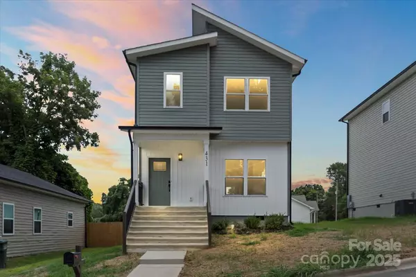 431 W Norment AVE, Gastonia, NC 28052