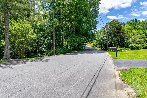 Brevard, NC 28712,TBD Grove ST #25