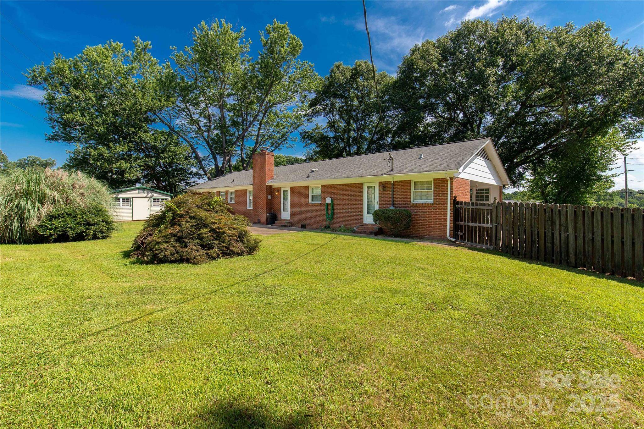 Rock Hill, SC 29732,981 Ragin LN