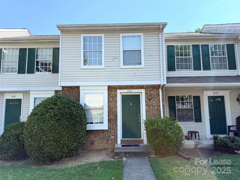 621 Lex DR, Charlotte, NC 28262
