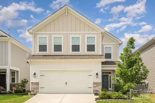 Charlotte, NC 28278,16018 River Tree LN