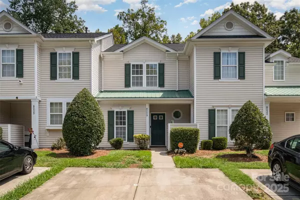 Charlotte, NC 28215,8229 Carob Tree LN