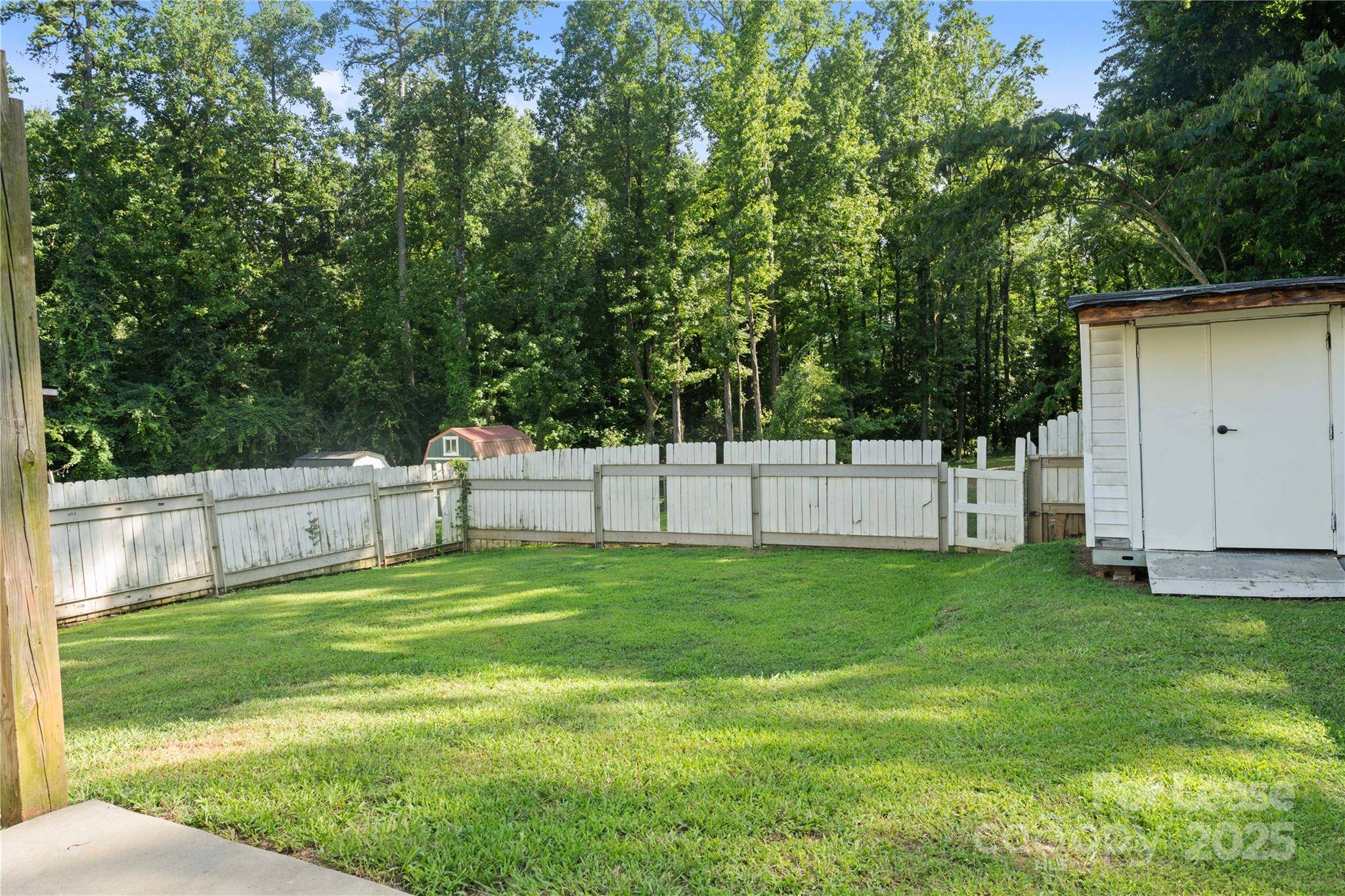 Charlotte, NC 28213,717 Dawn CIR