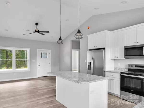 Weaverville, NC 28787,75 Eller Ford RD