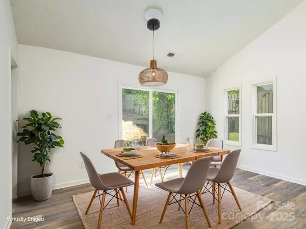 Charlotte, NC 28214,1209 Eagles Landing DR