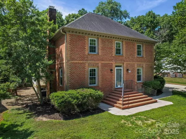 Concord, NC 28025,138 Tetbury AVE NE