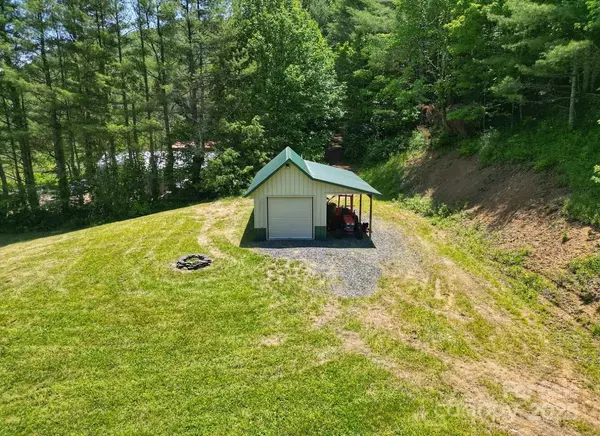 703 Coy Ham RD, Lansing, NC 28643