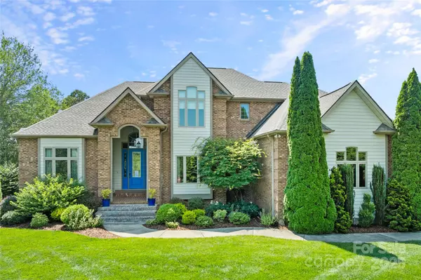 Arden, NC 28704,71 Portobello RD